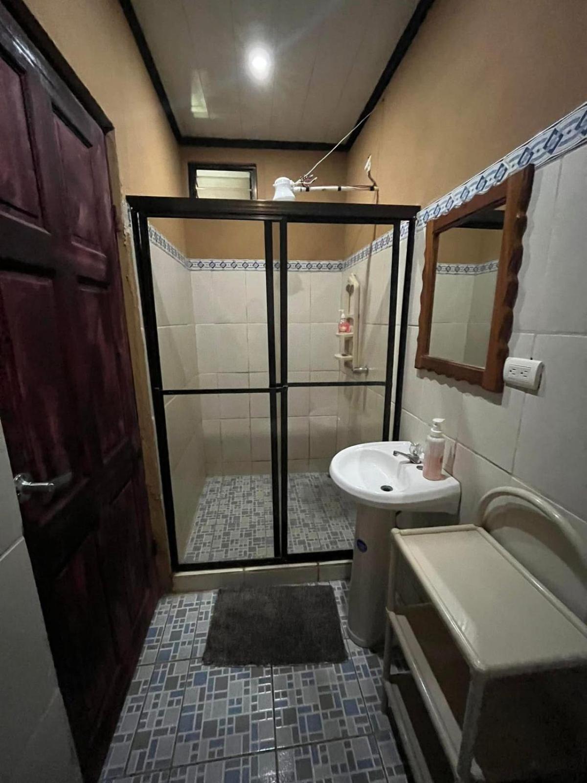 Cabinas Villa Drake Drakes Bay 外观 照片