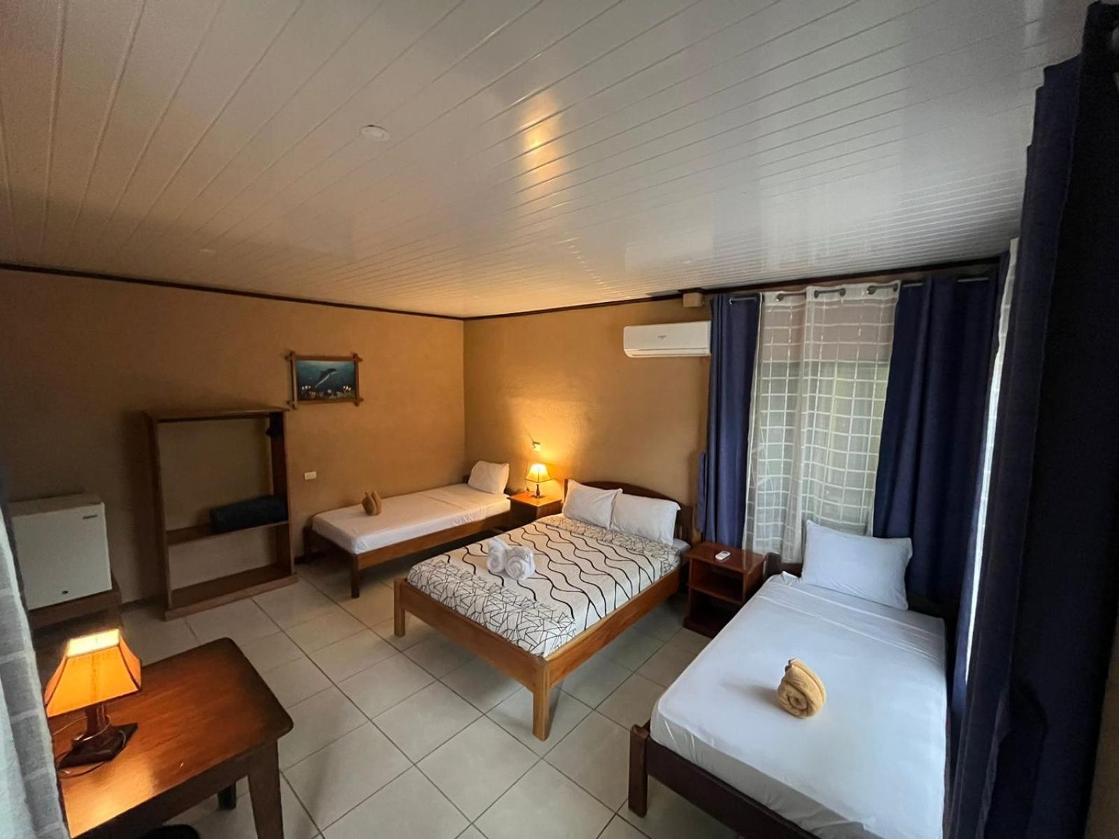 Cabinas Villa Drake Drakes Bay 外观 照片